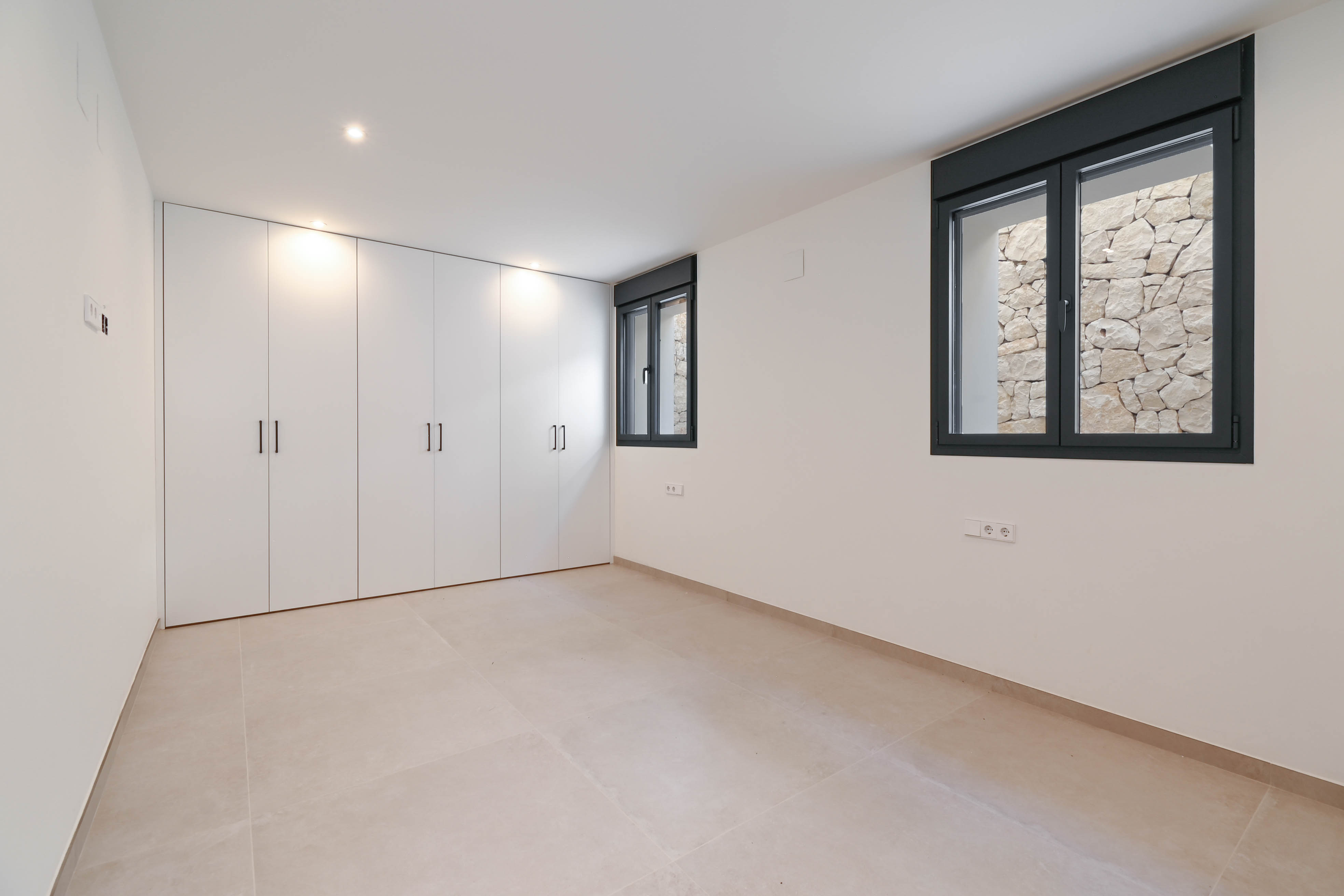 SY101 - Chalet en venta de 4 habitaciones en Moraira, Alicante