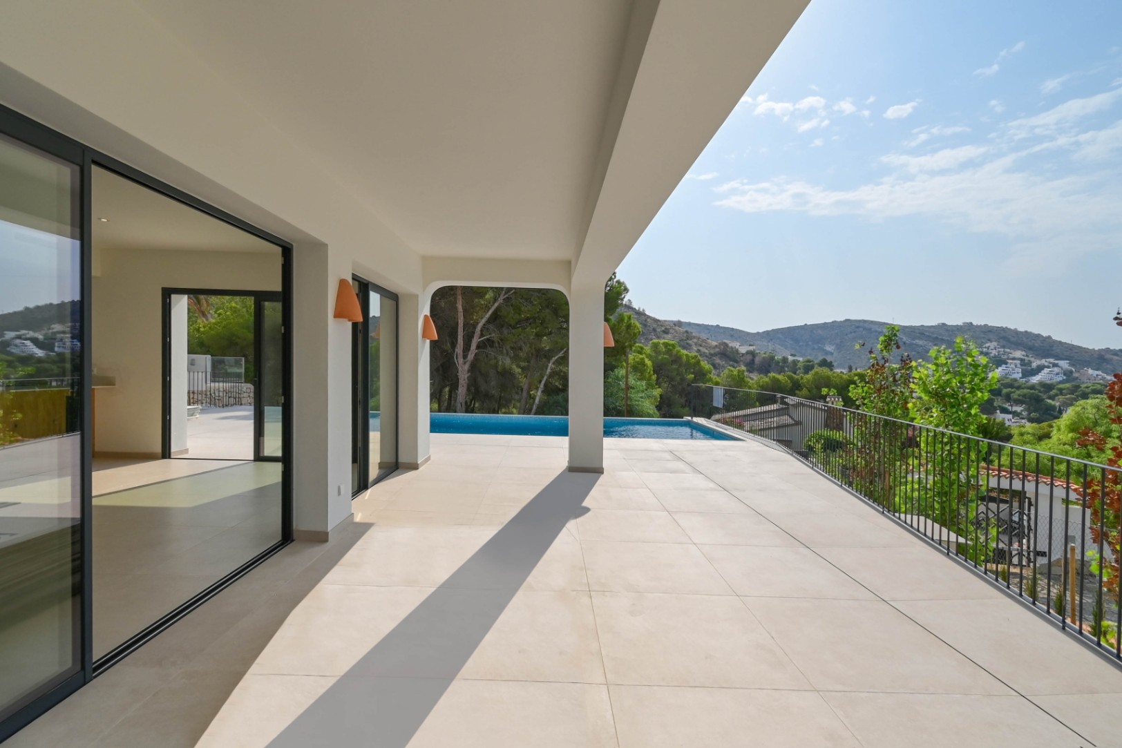 SY101 - Chalet en venta de 4 habitaciones en Moraira, Alicante